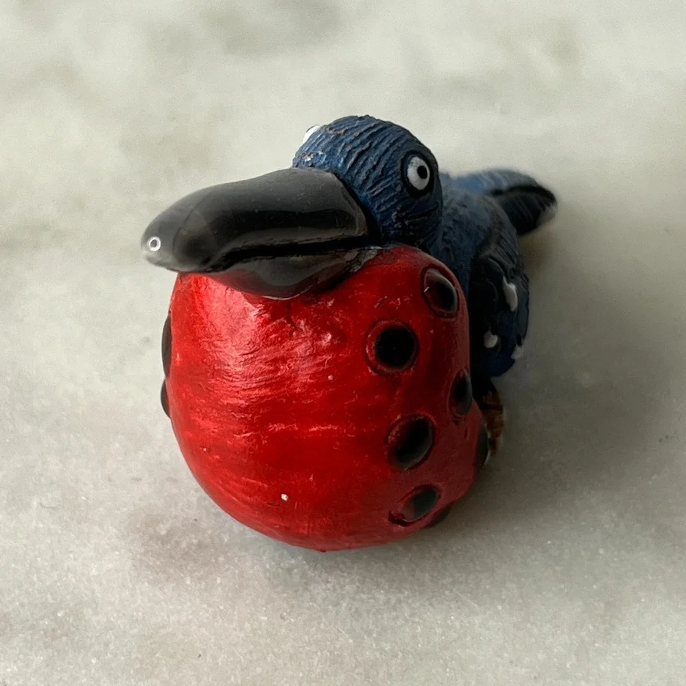 Handmade Clay Bird Figurine HL‎ Marked Toucan Style Red Blue Folk Art Pottery 2